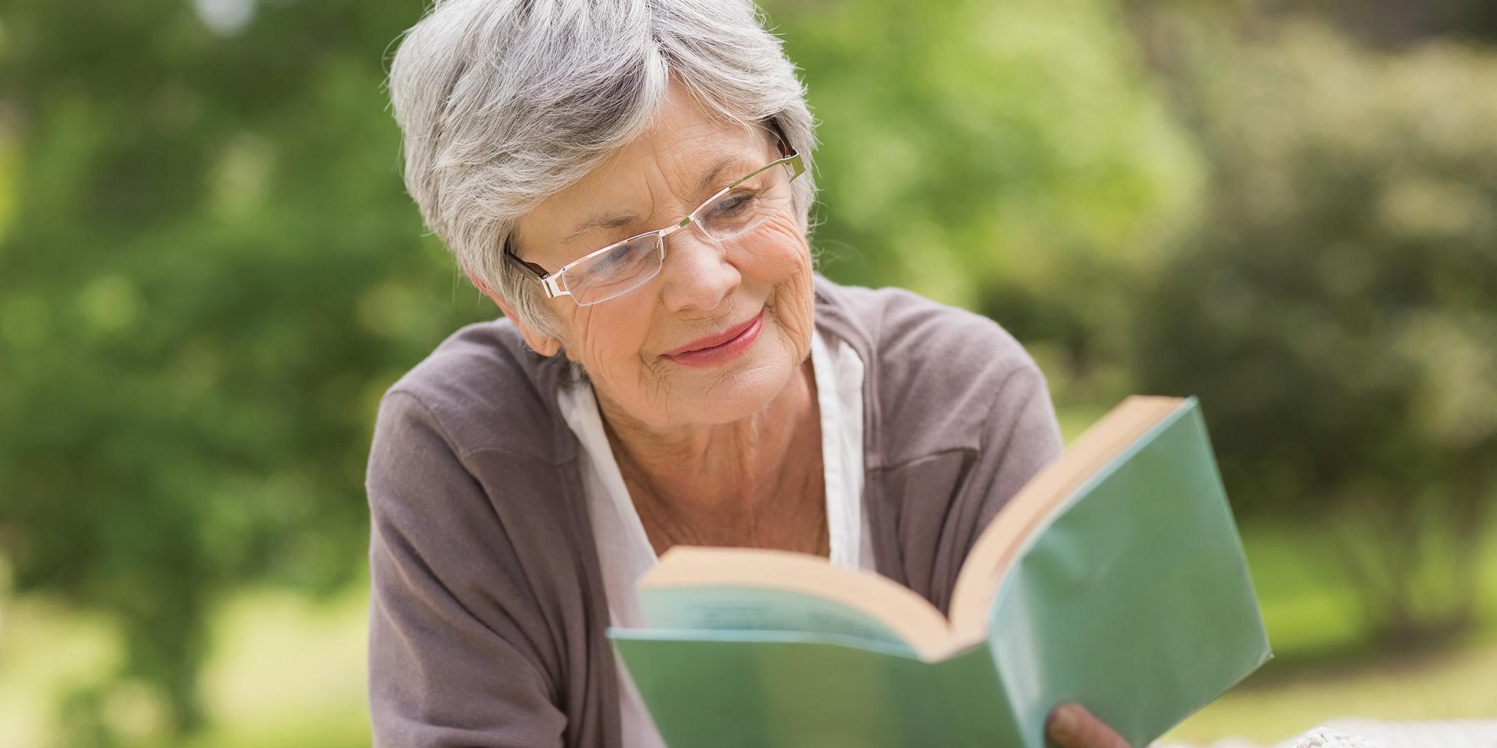 Old Grannies Celebrating : The Heart and Soul of Families